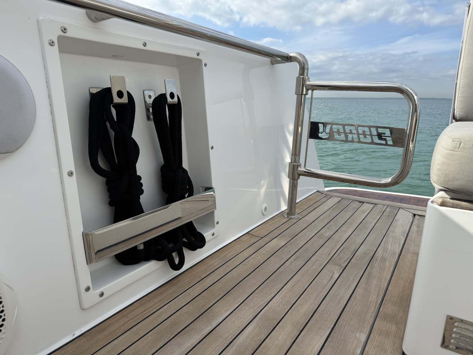 2019 Fjord 40 Open - Photo 31