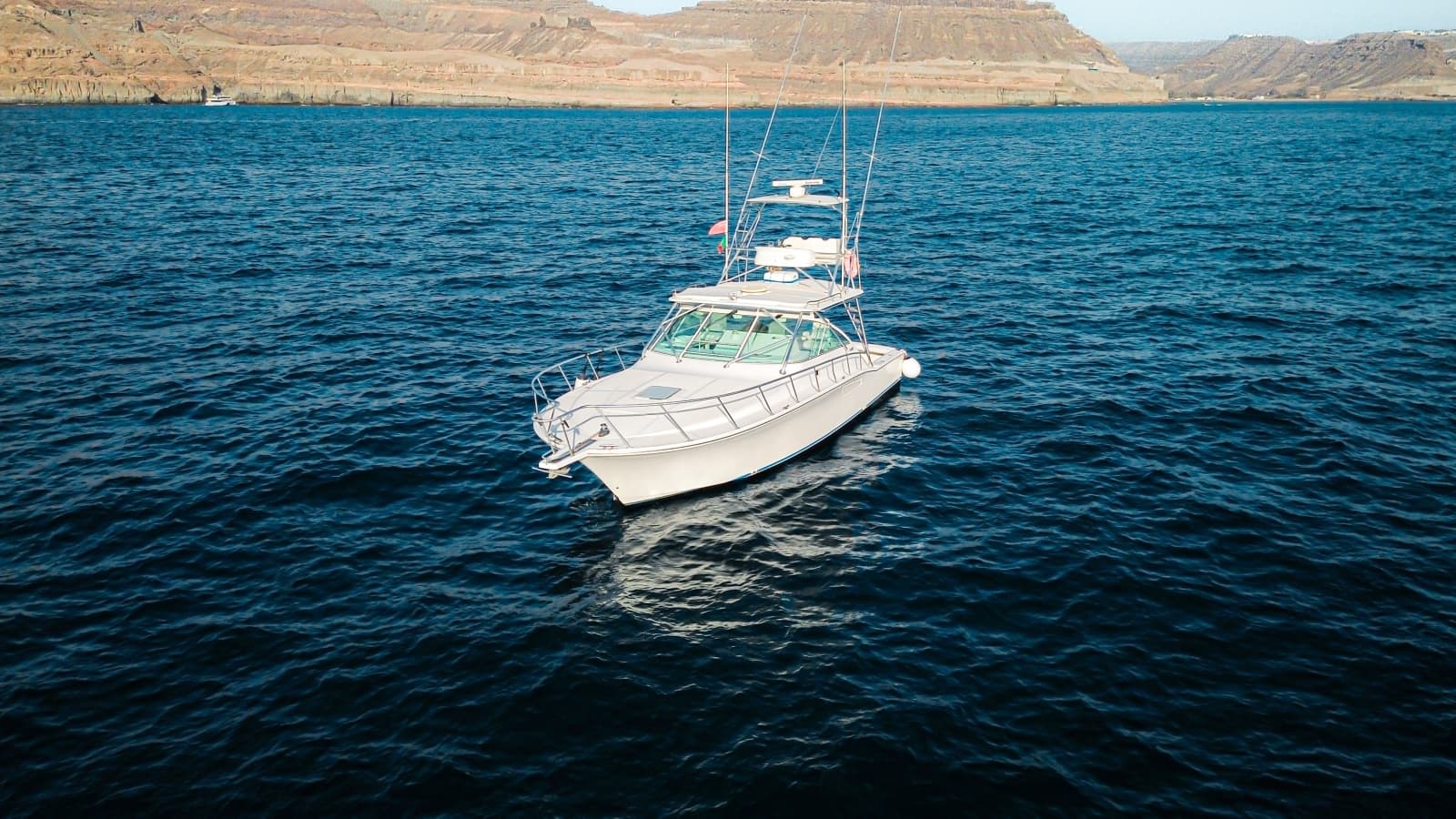 2005 Cabo 40 Hardtop Express - Photo 13