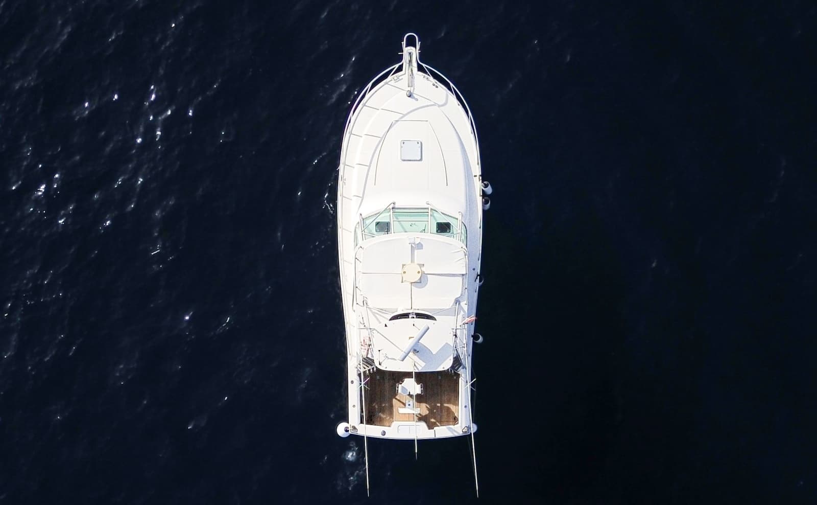 2005 Cabo 40 Hardtop Express - Photo 7