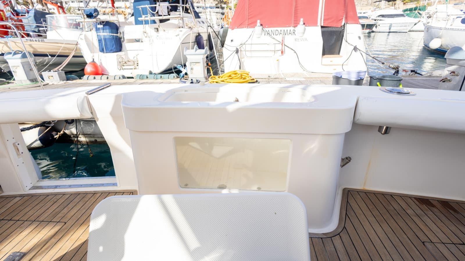 2005 Cabo 40 Hardtop Express - Photo 45