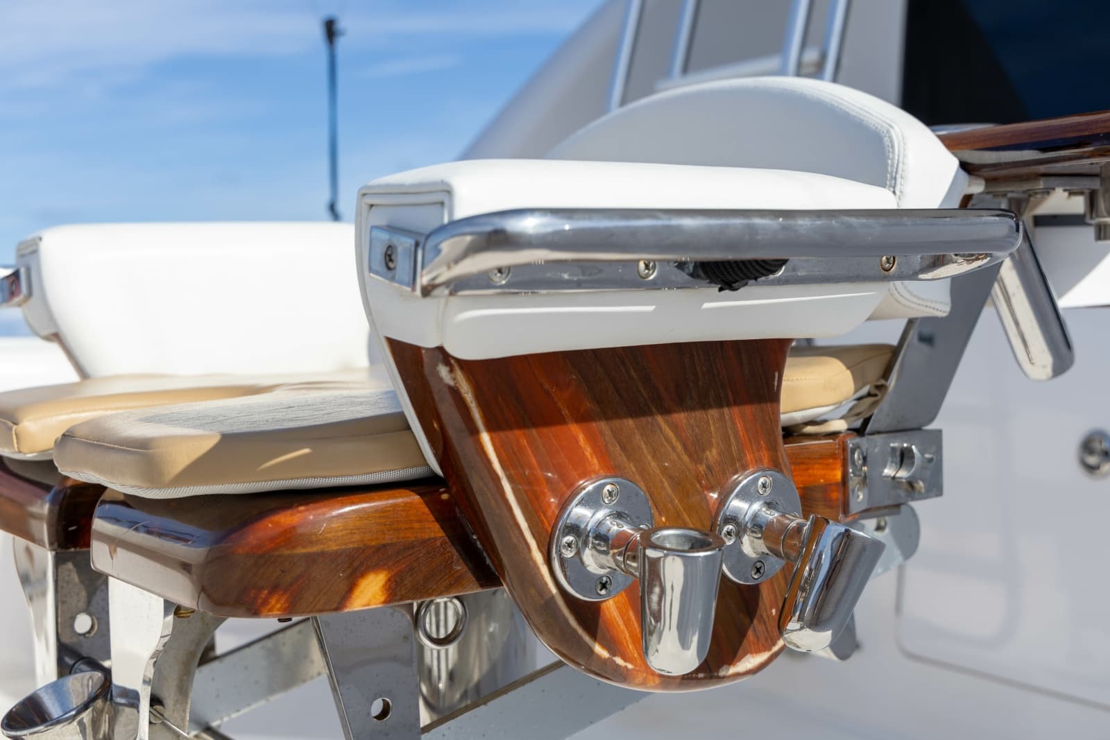 2006 Bertram 510 Convertible - Photo 18