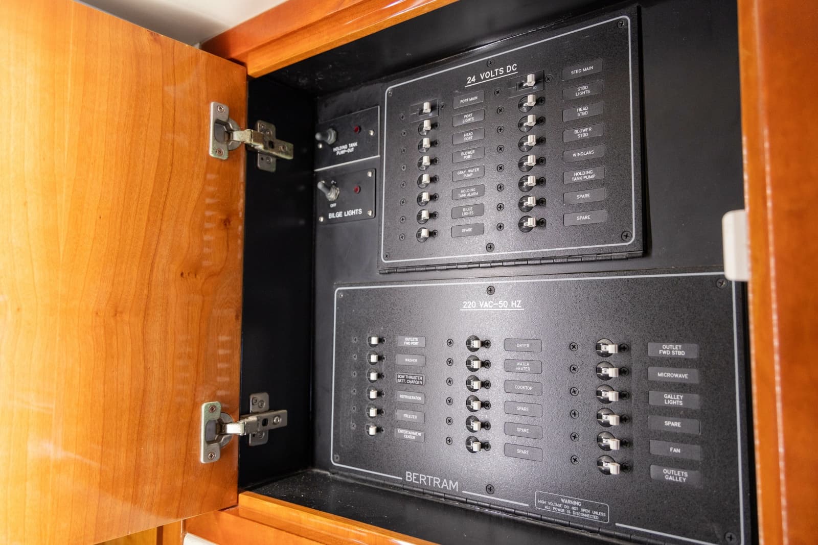2006 Bertram 510 Convertible - Photo 50