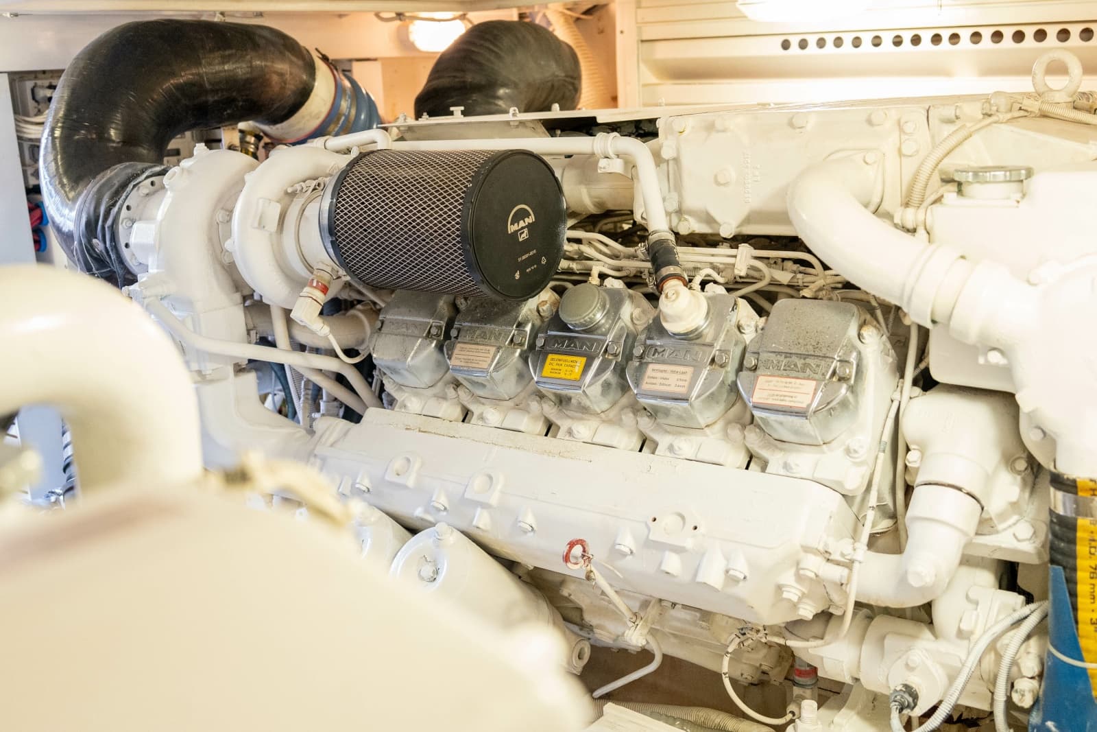 2006 Bertram 510 Convertible - Photo 40