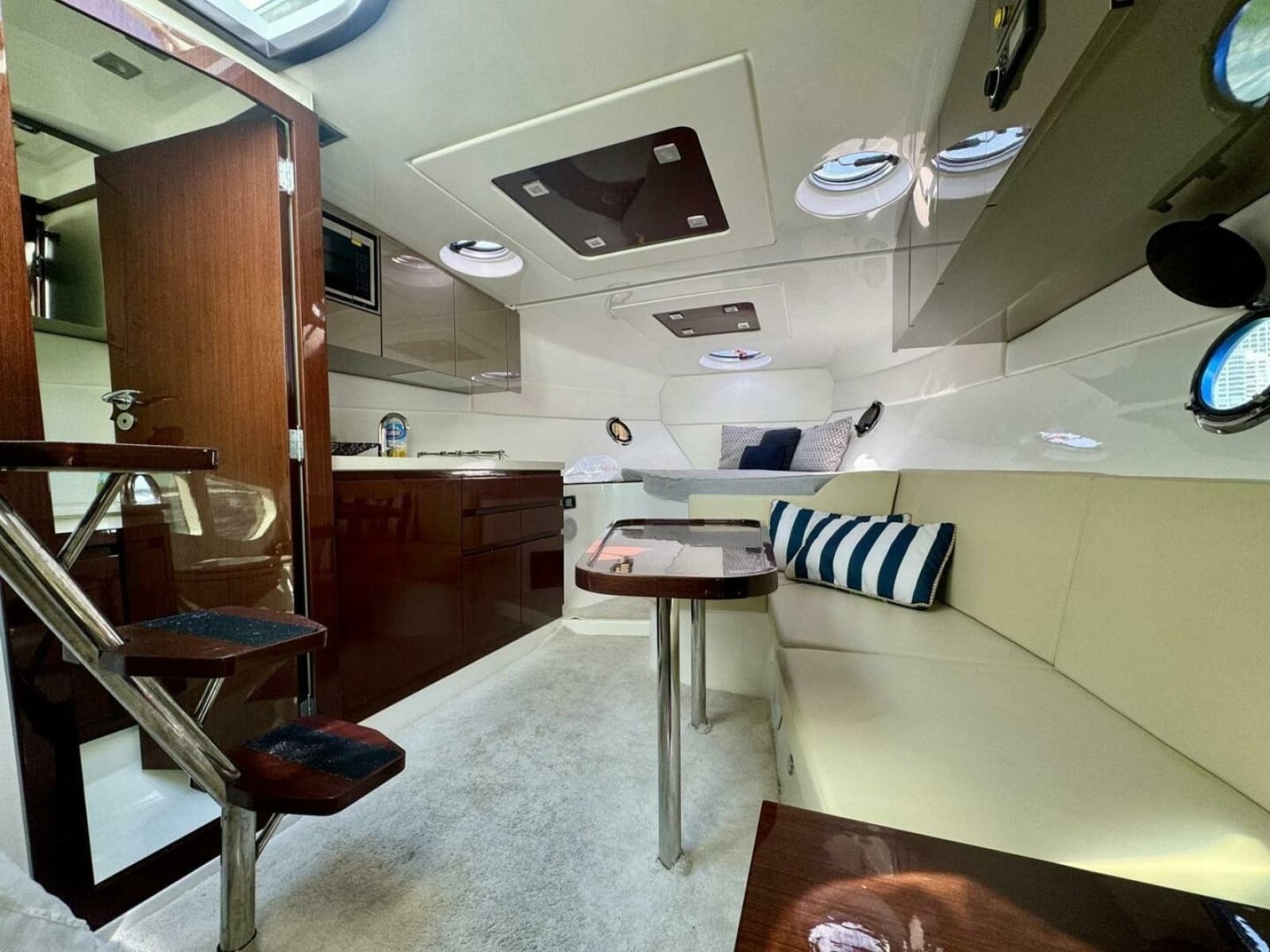 2023 Schaefer 375 - Photo 8
