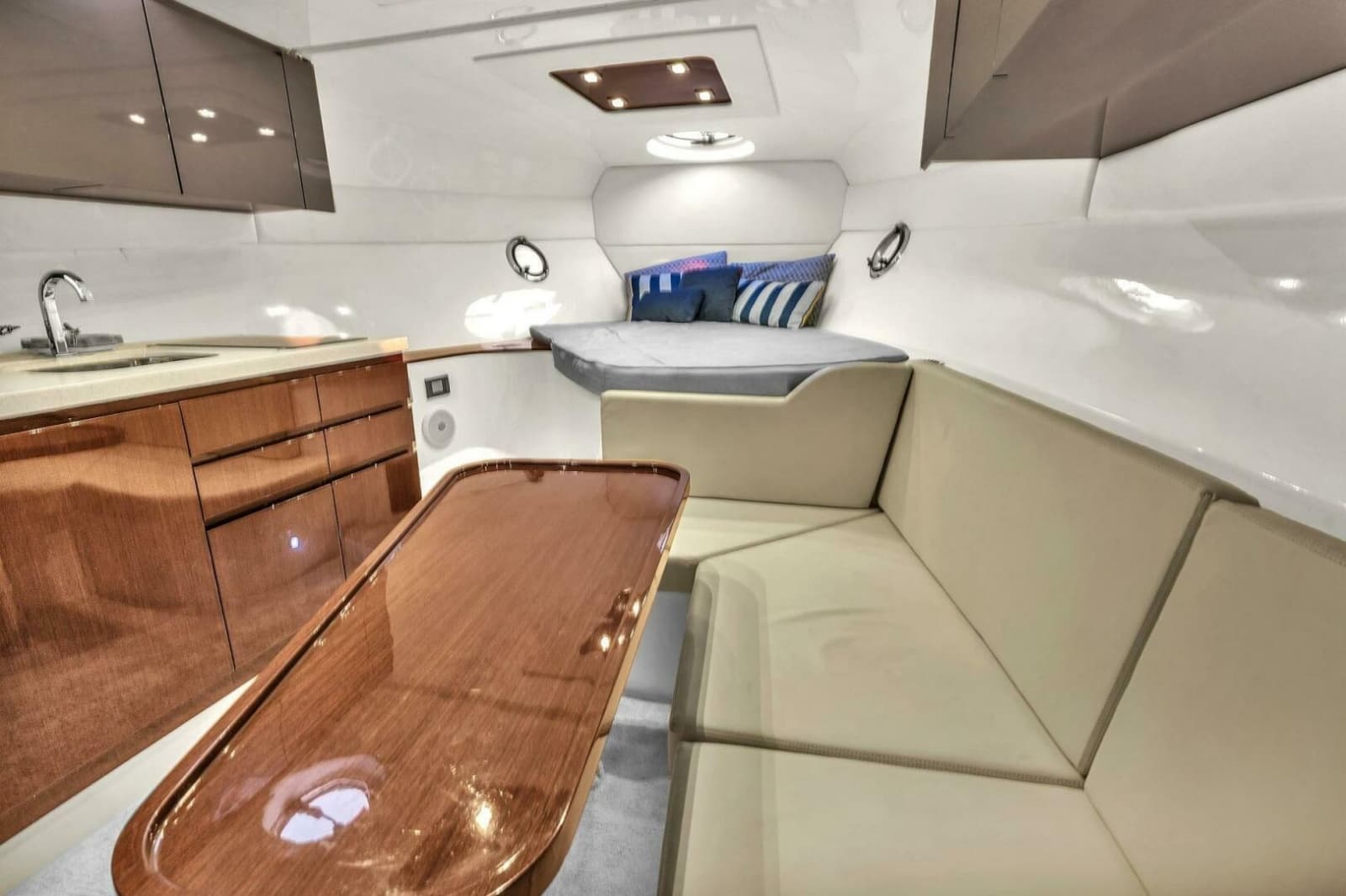 2023 Schaefer 375 - Photo 6