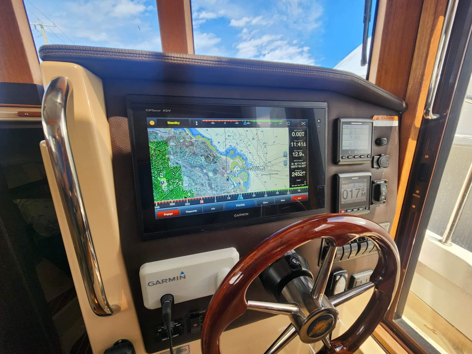 2019 Ranger Tugs R-31 CB - Photo 5