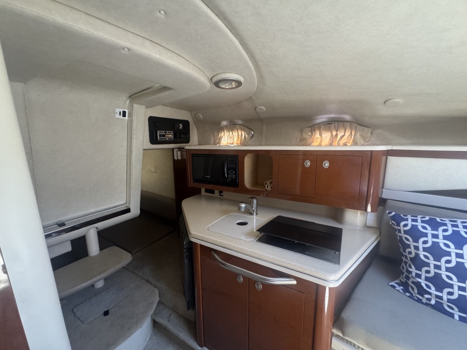 2008 Sea Ray Sundancer 260 - Photo 31