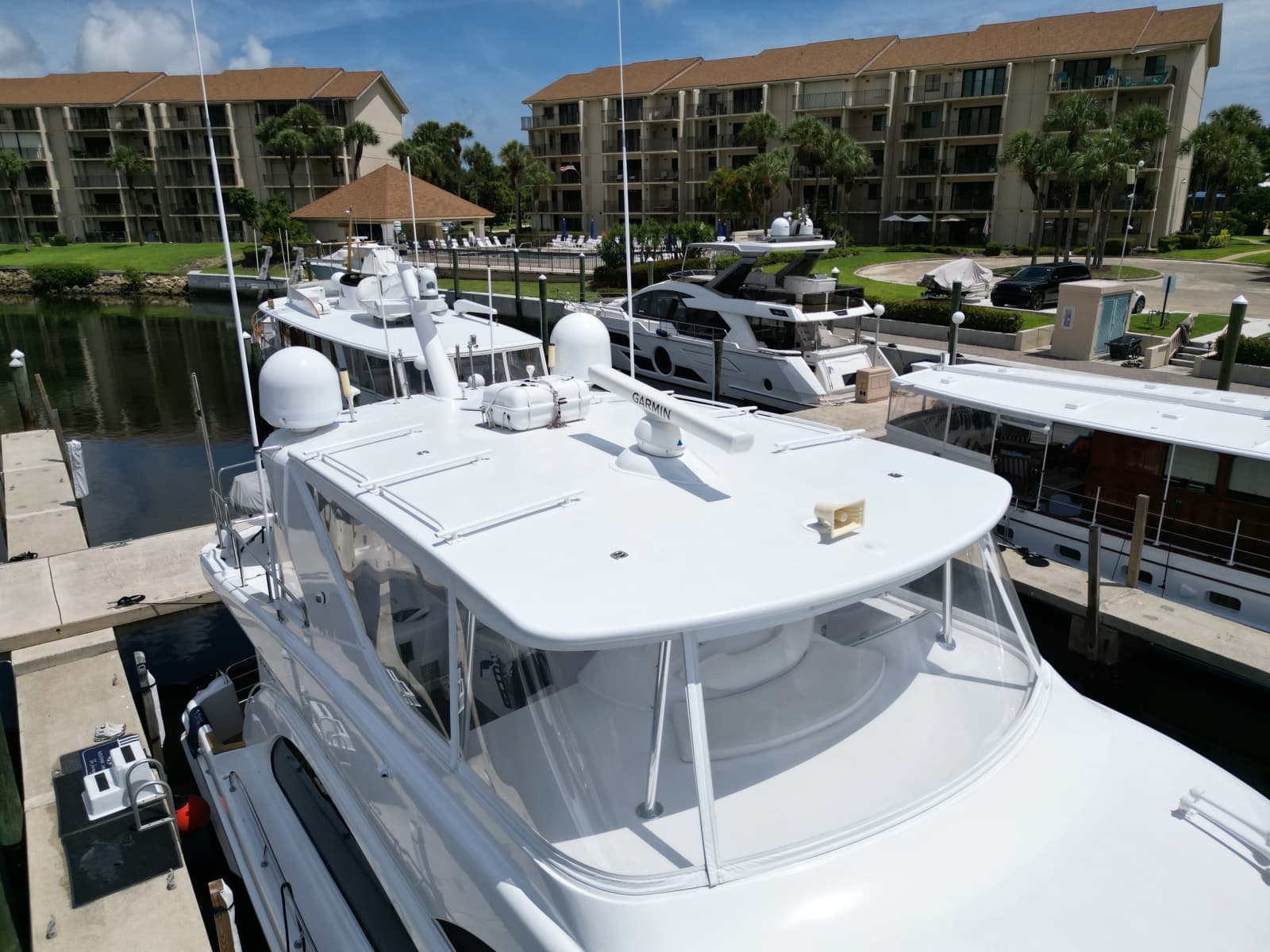 2008 Hatteras  - Photo 6