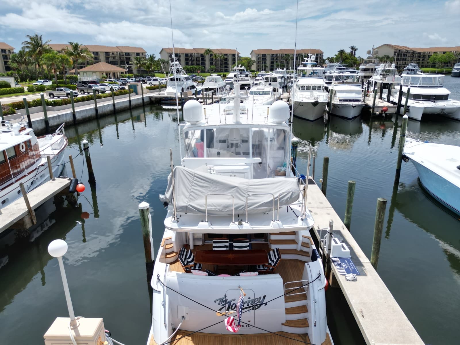 2008 Hatteras  - Photo 5