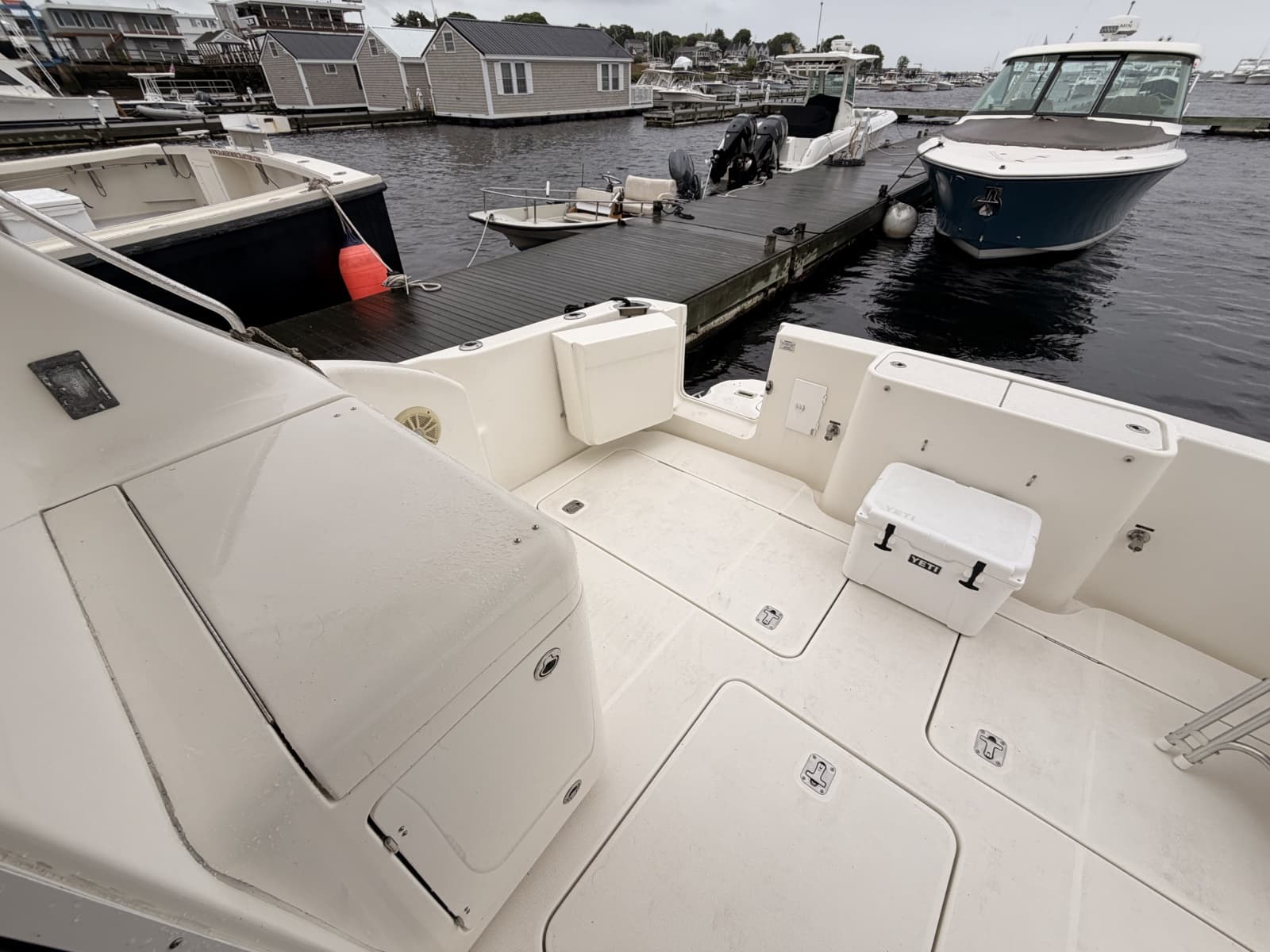 2006 Silverton 38 Convertible - Photo 8