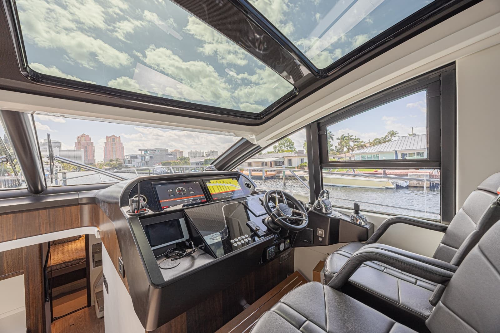 2021 Sunseeker Predator 60 EVO - Photo 38