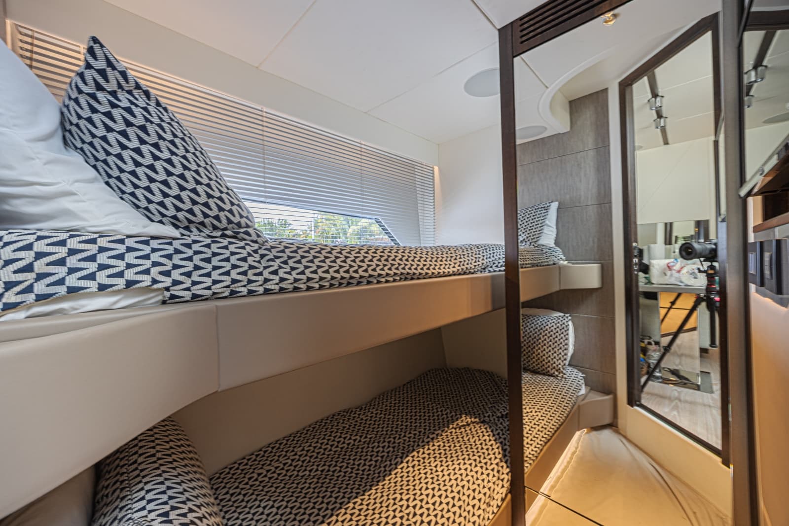 2021 Sunseeker Predator 60 EVO - Photo 28
