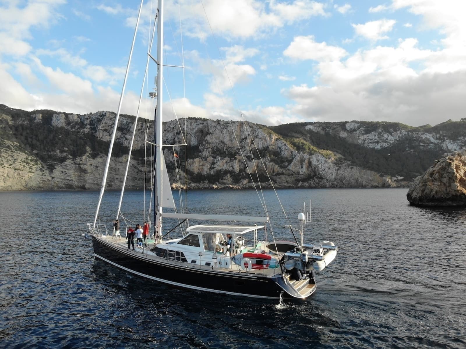 2017 Hylas 63 - Photo 2