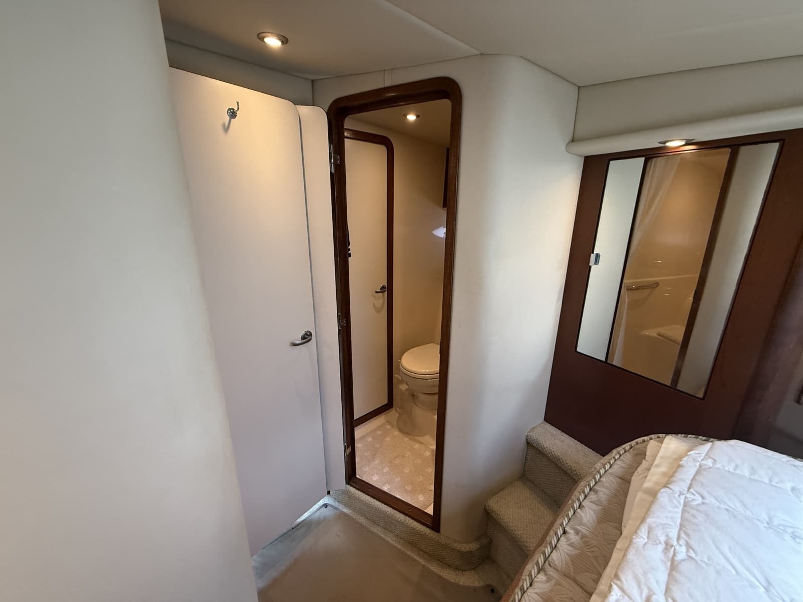 2007 Sea Ray Sundancer 40 - Photo 37