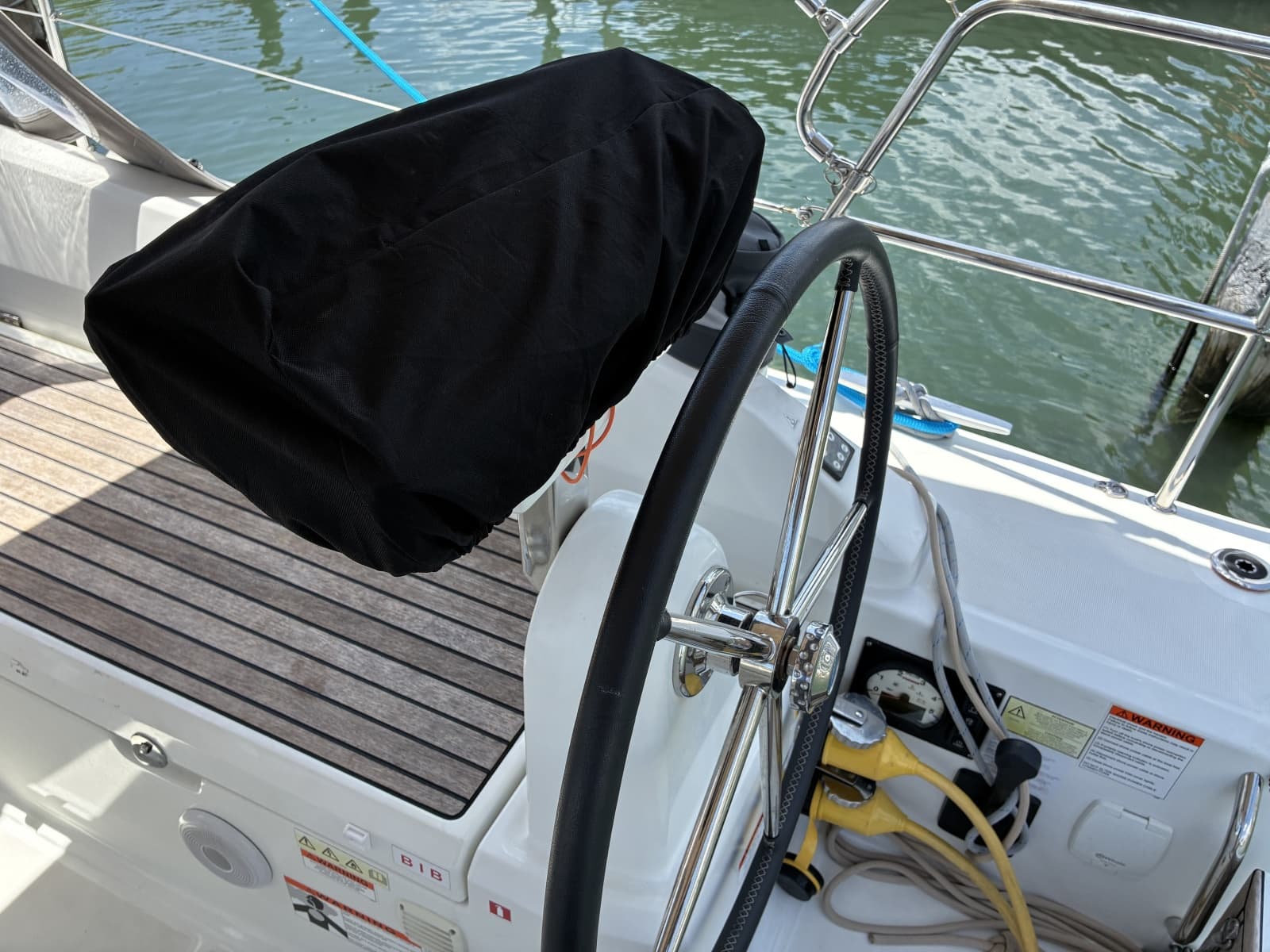 2024 Beneteau Oceanis 30.1 - Photo 9