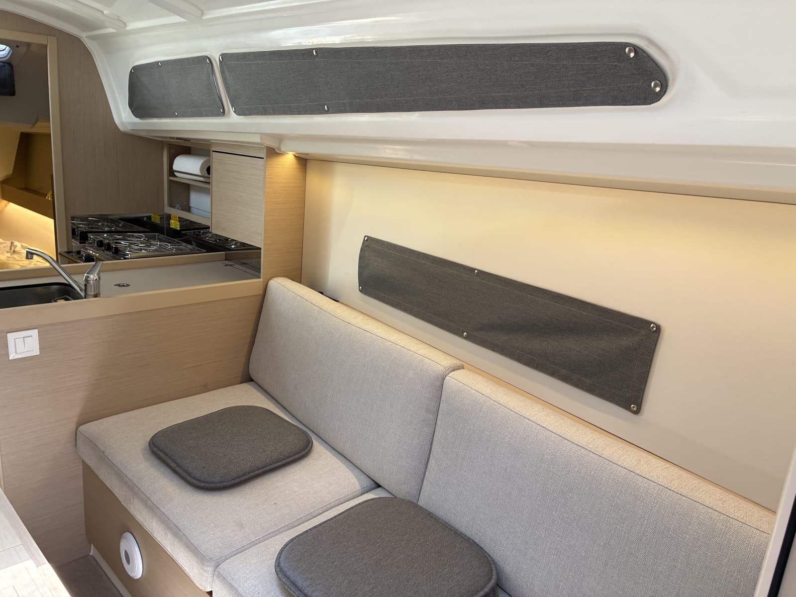 2024 Beneteau Oceanis 30.1 - Photo 27