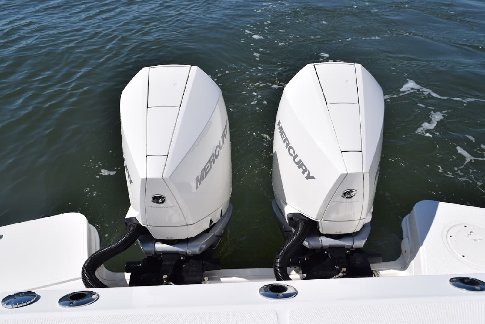 2021 Boston Whaler 325 Conquest - Photo 11