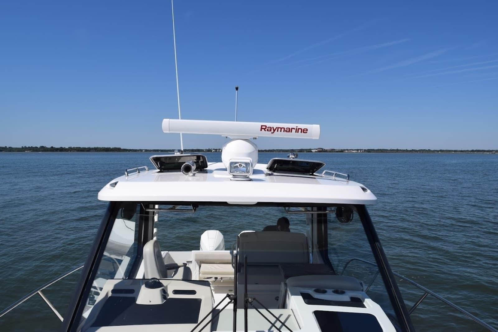 2021 Boston Whaler 325 Conquest - Photo 22