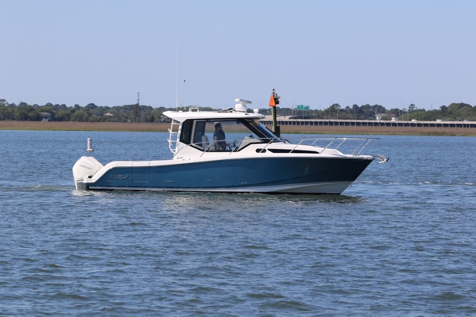 2021 Boston Whaler 325 Conquest - Photo 1