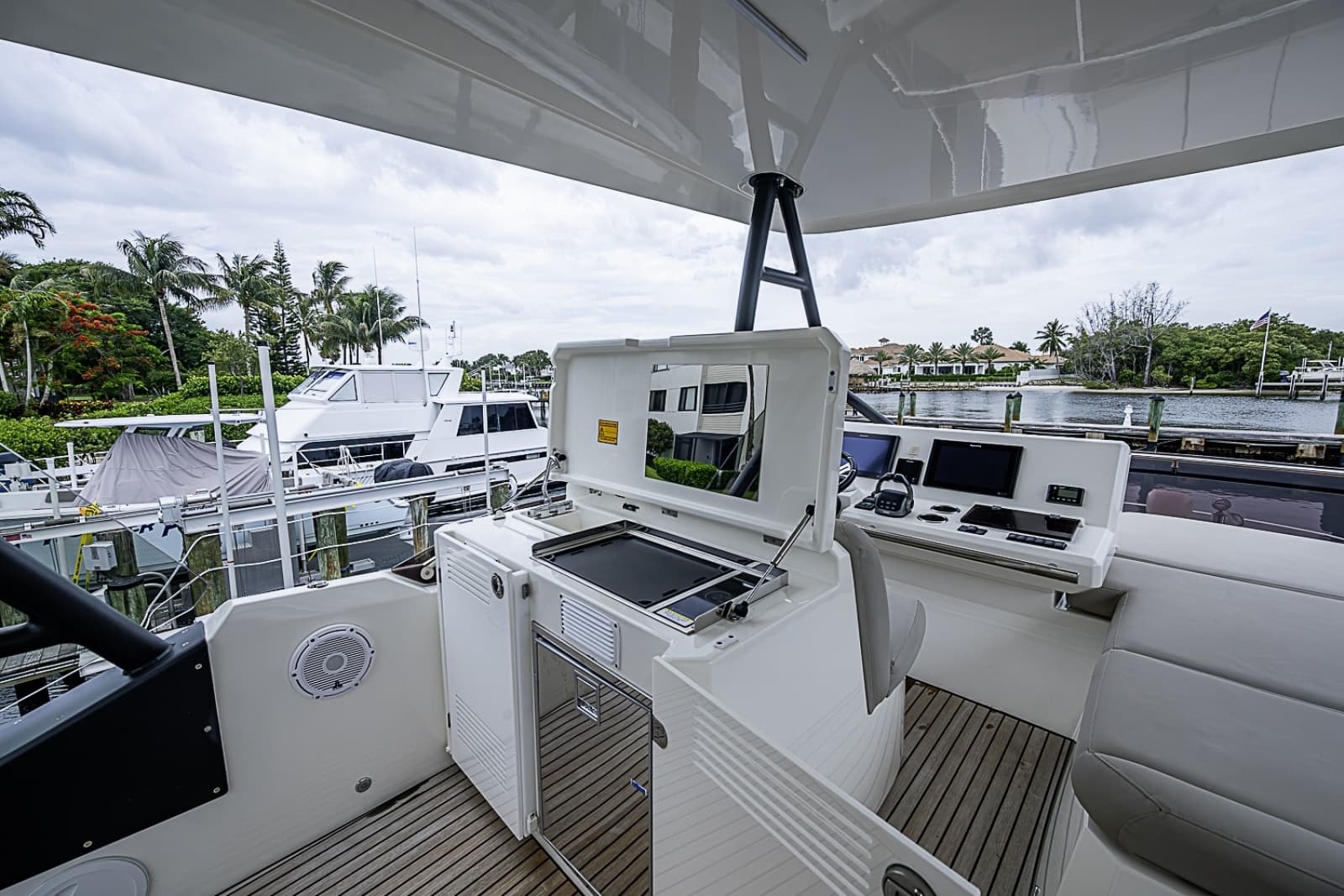 2021 Prestige 520 - Photo 17