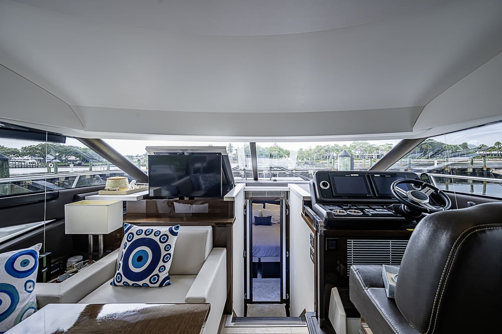 2021 Prestige 520 - Photo 26