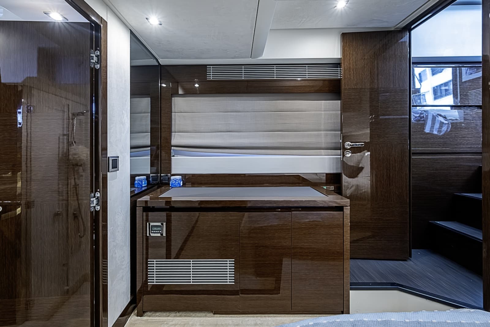 2021 Prestige 520 - Photo 36