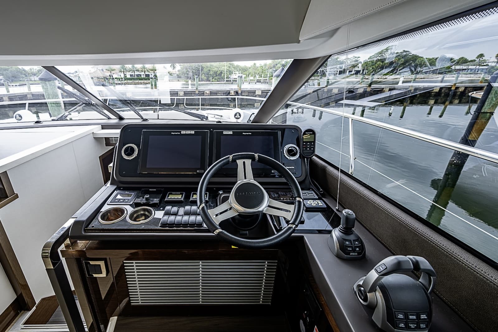 2021 Prestige 520 - Photo 29