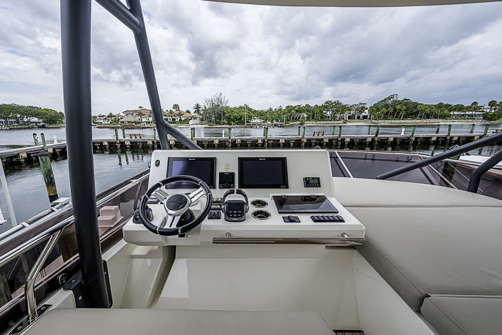 2021 Prestige 520 - Photo 10