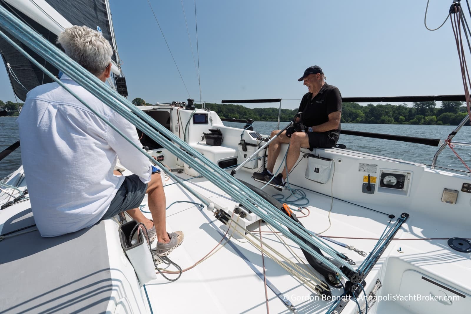 2020 Jeanneau Sun Fast 3300 - Photo 32
