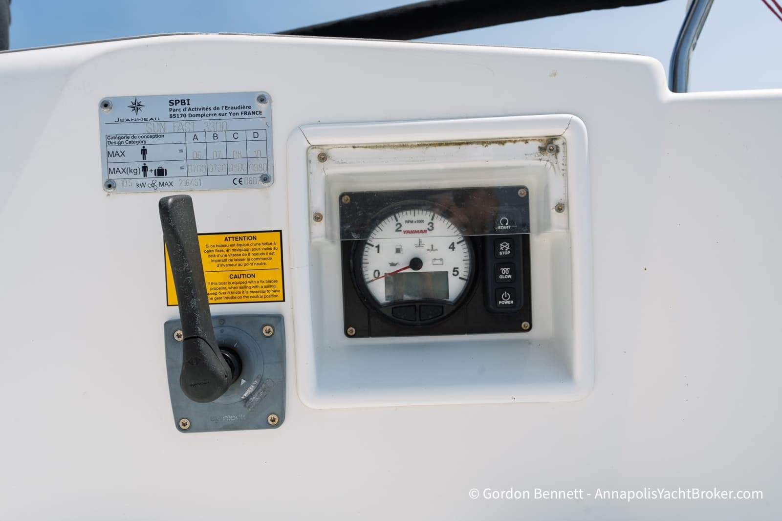 2020 Jeanneau Sun Fast 3300 - Photo 39