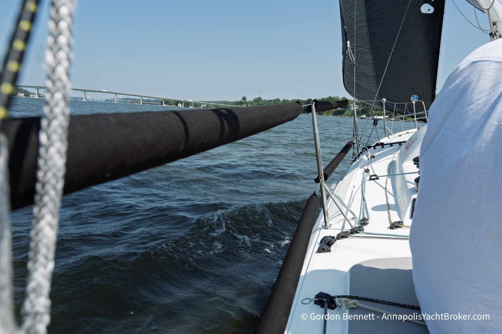 2020 Jeanneau Sun Fast 3300 - Photo 35