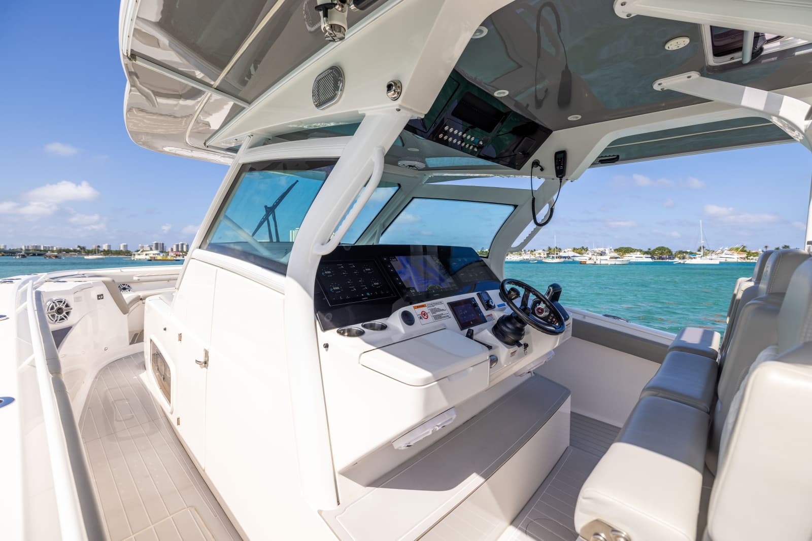2024 Scout 400 LXF - Photo 22