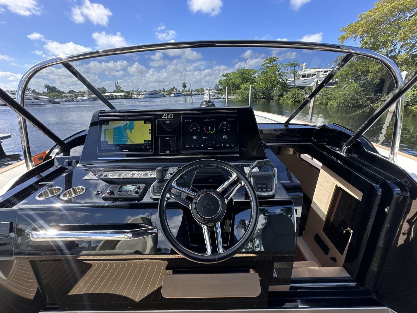 2025 Solaris  - Photo 23
