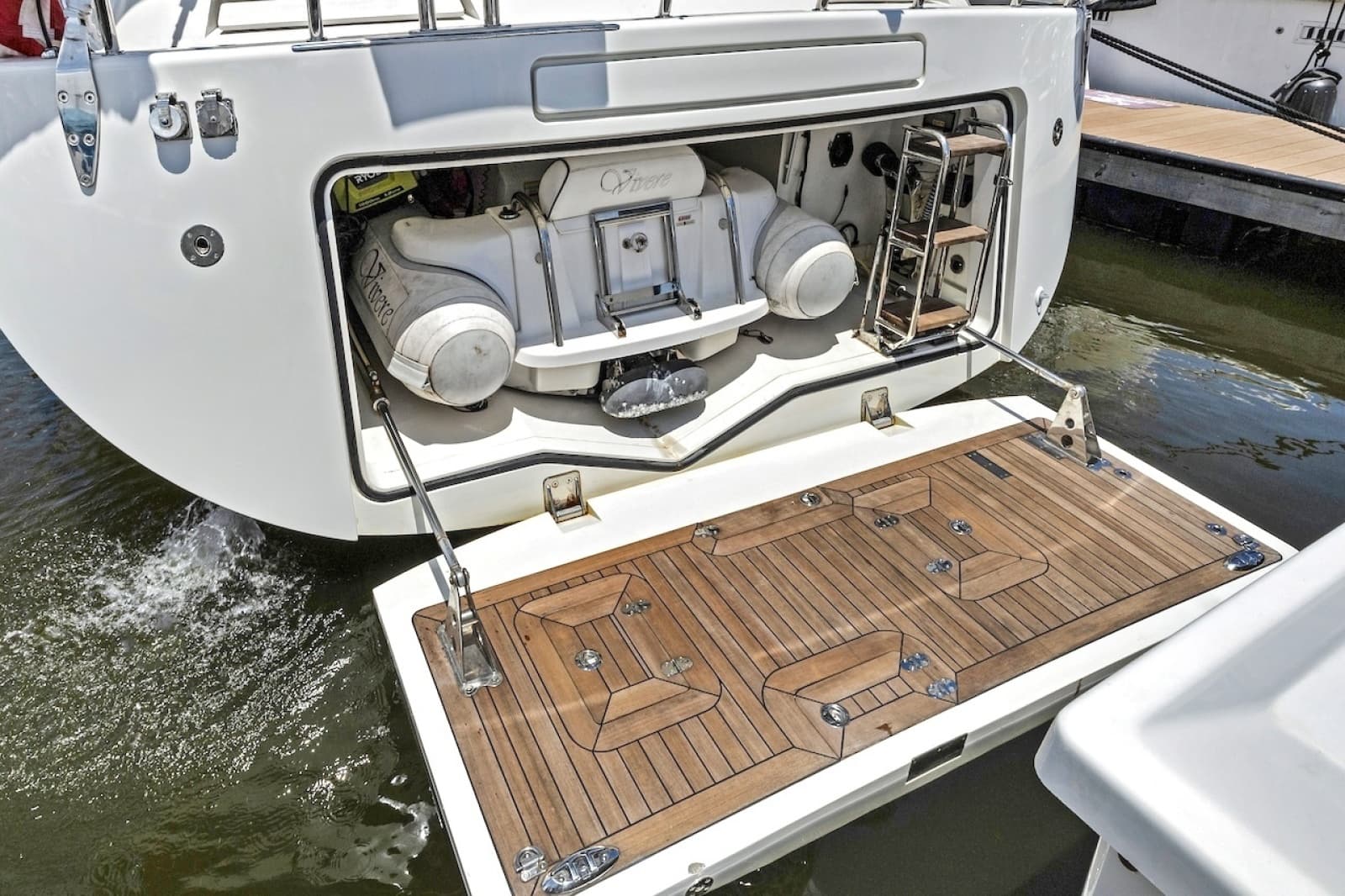 2011 Southerly 57 RS - Photo 8