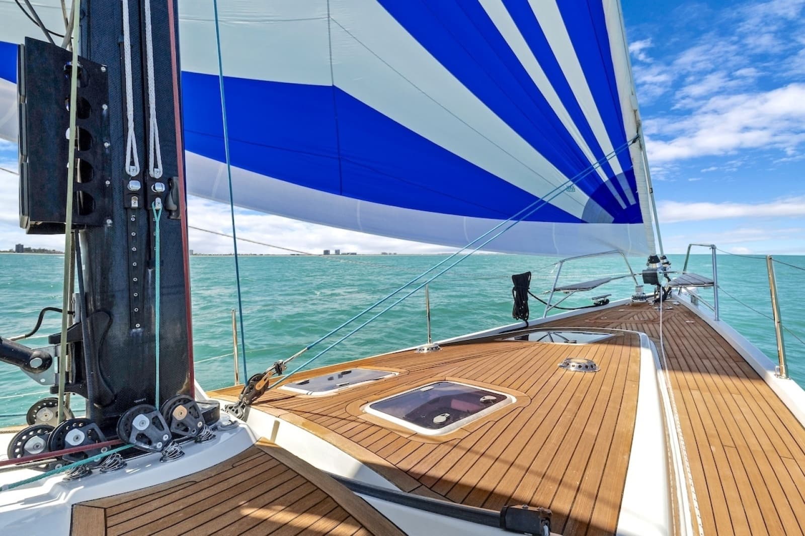 2011 Southerly 57 RS - Photo 10
