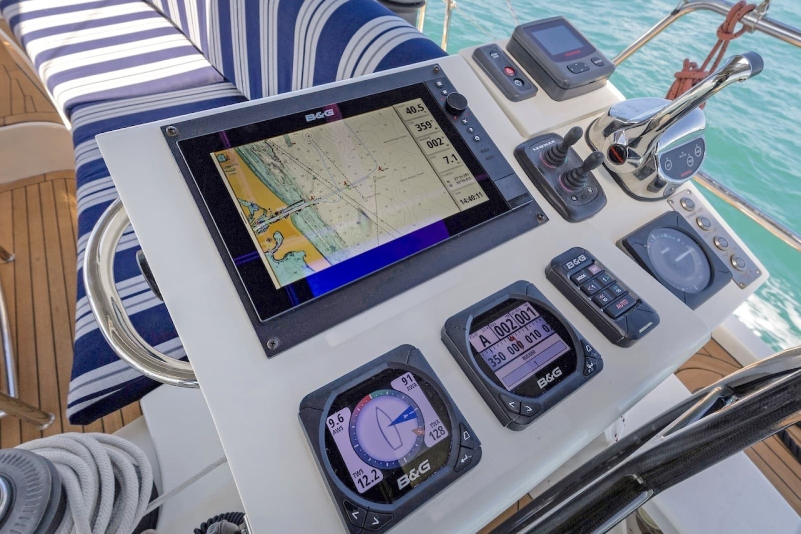 2011 Southerly 57 RS - Photo 24