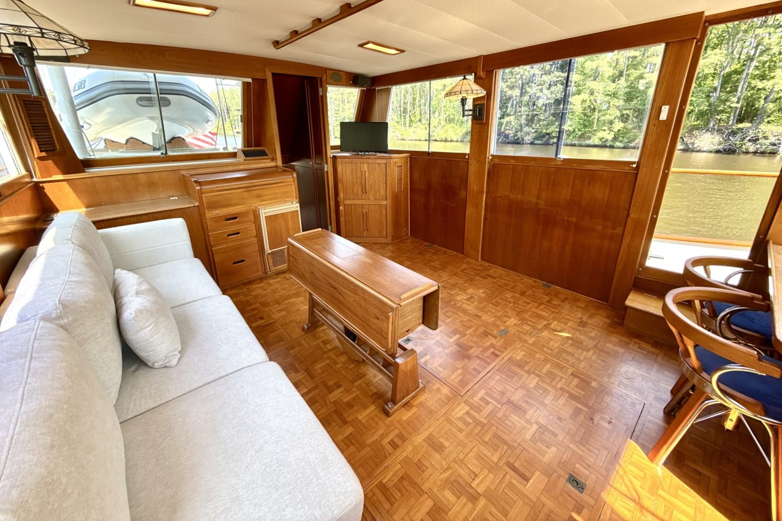 1990 Grand Banks 46 Classic - Photo 11