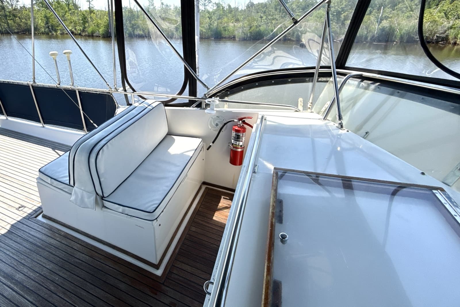 1990 Grand Banks 46 Classic - Photo 26