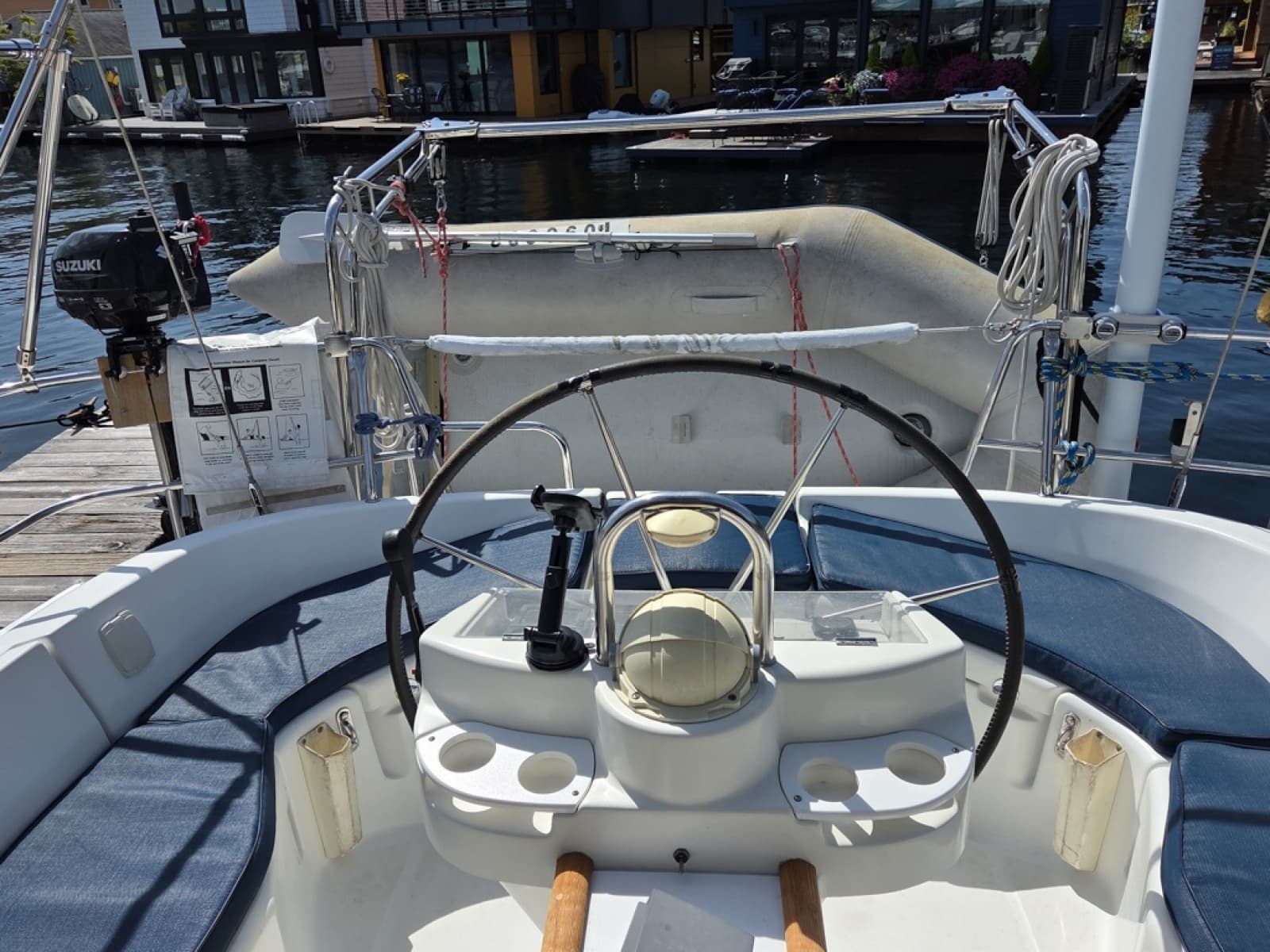 2000 Beneteau Oceanis 411 - Photo 20