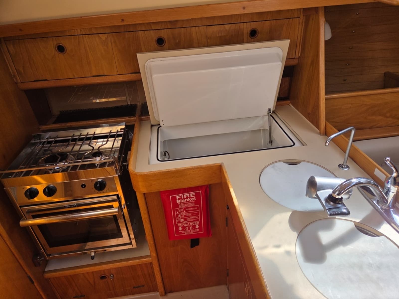 1988 Beneteau 350 - Photo 7
