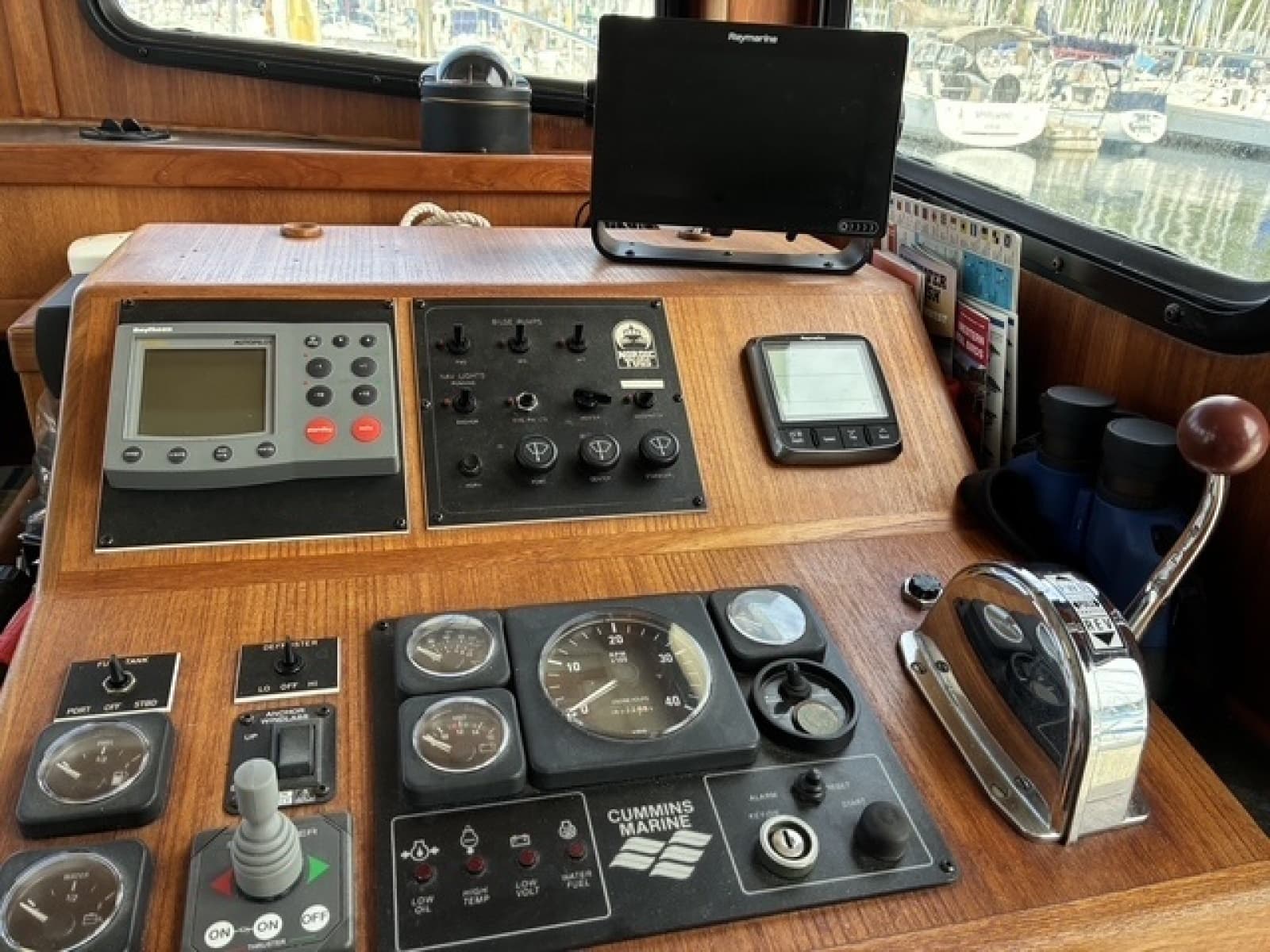 2000 Nordic Tugs 37 - Photo 8
