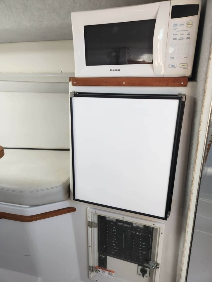 2001 Contender 35 Side Console - Photo 19