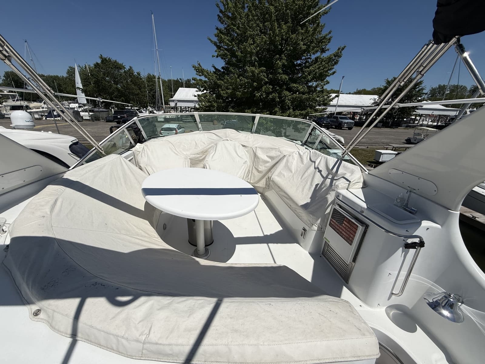 1999 Carver 450 Voyager - Photo 14