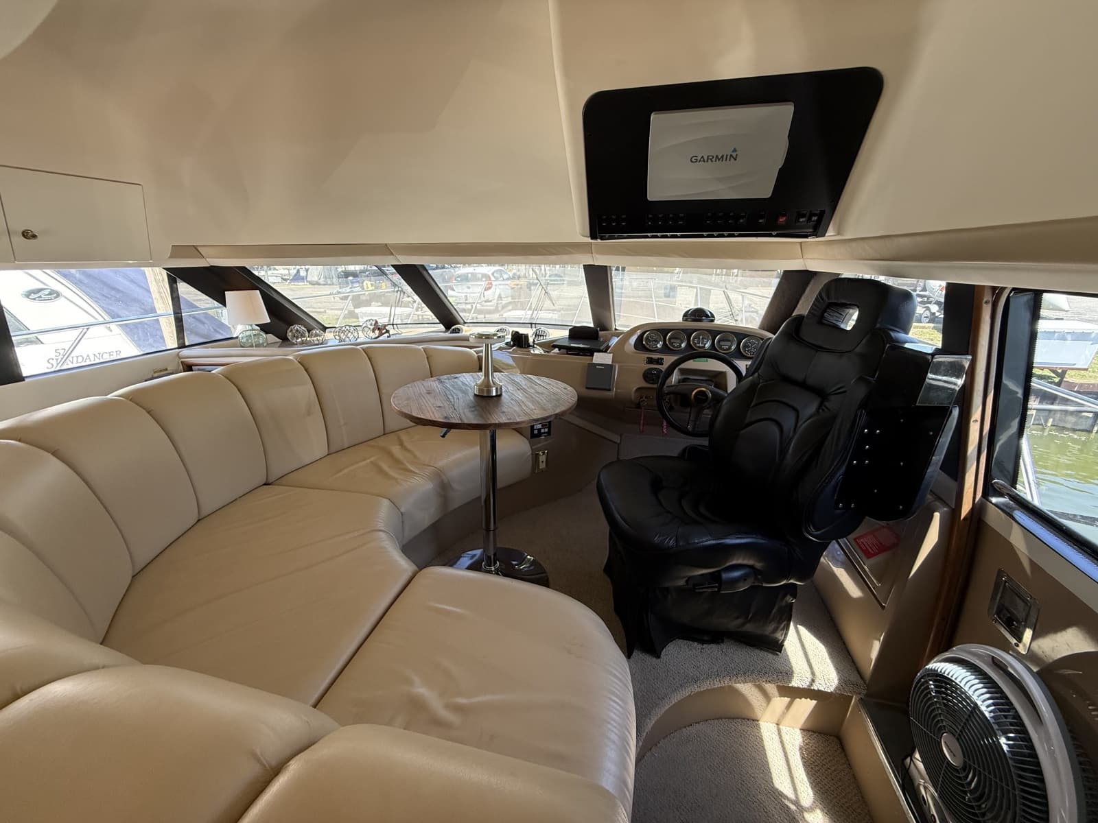 1999 Carver 450 Voyager - Photo 29