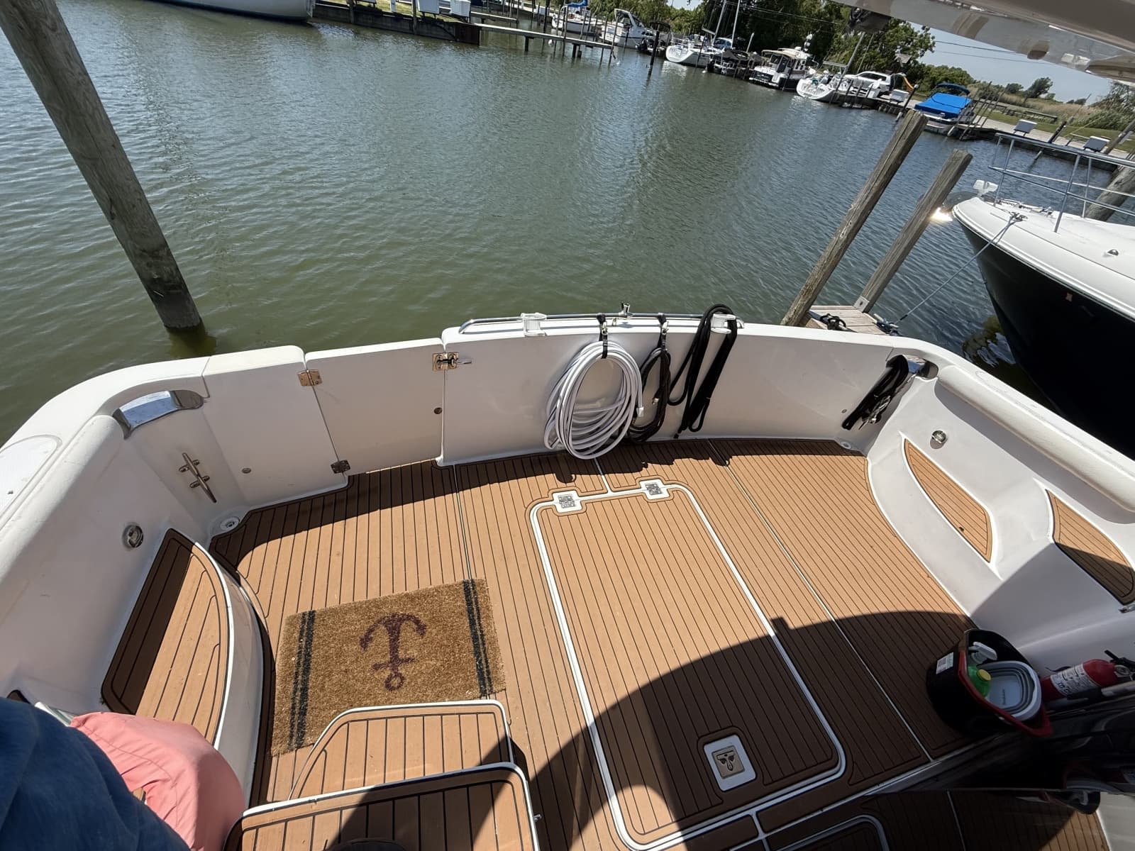 1999 Carver 450 Voyager - Photo 16