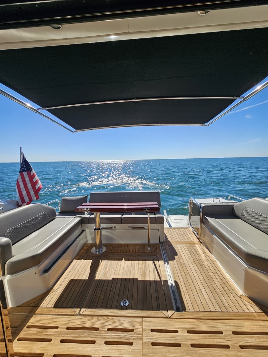 2019 Sea Ray 520 Sundancer - Photo 19