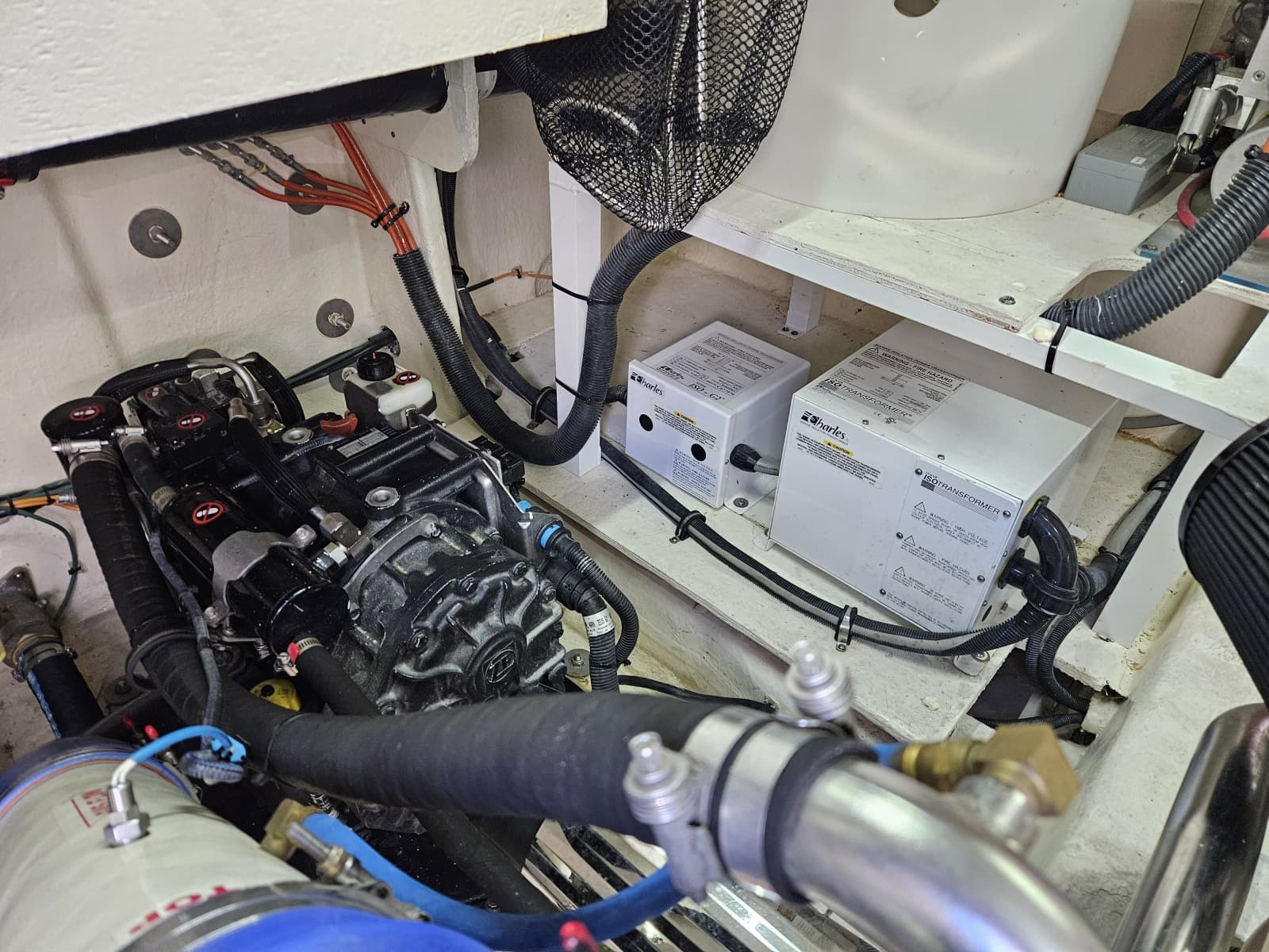 2019 Sea Ray 520 Sundancer - Photo 48