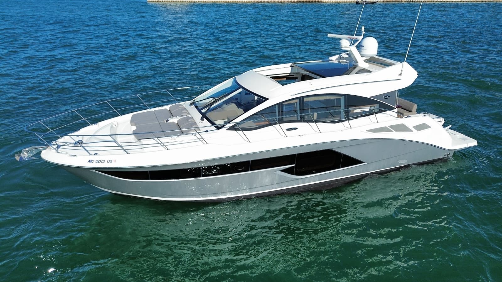 2019 Sea Ray 520 Sundancer - Photo 6