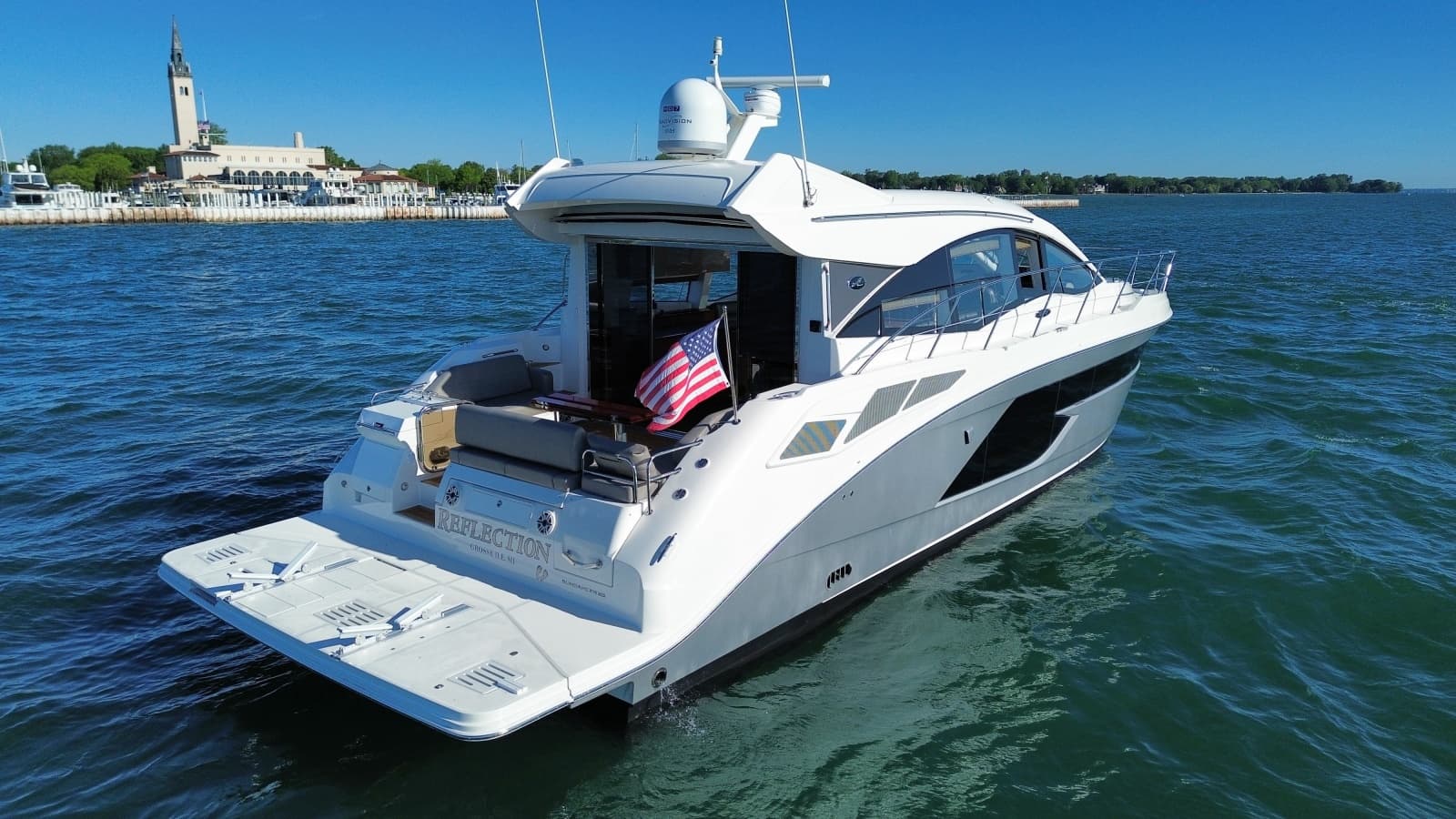 2019 Sea Ray 520 Sundancer - Photo 3