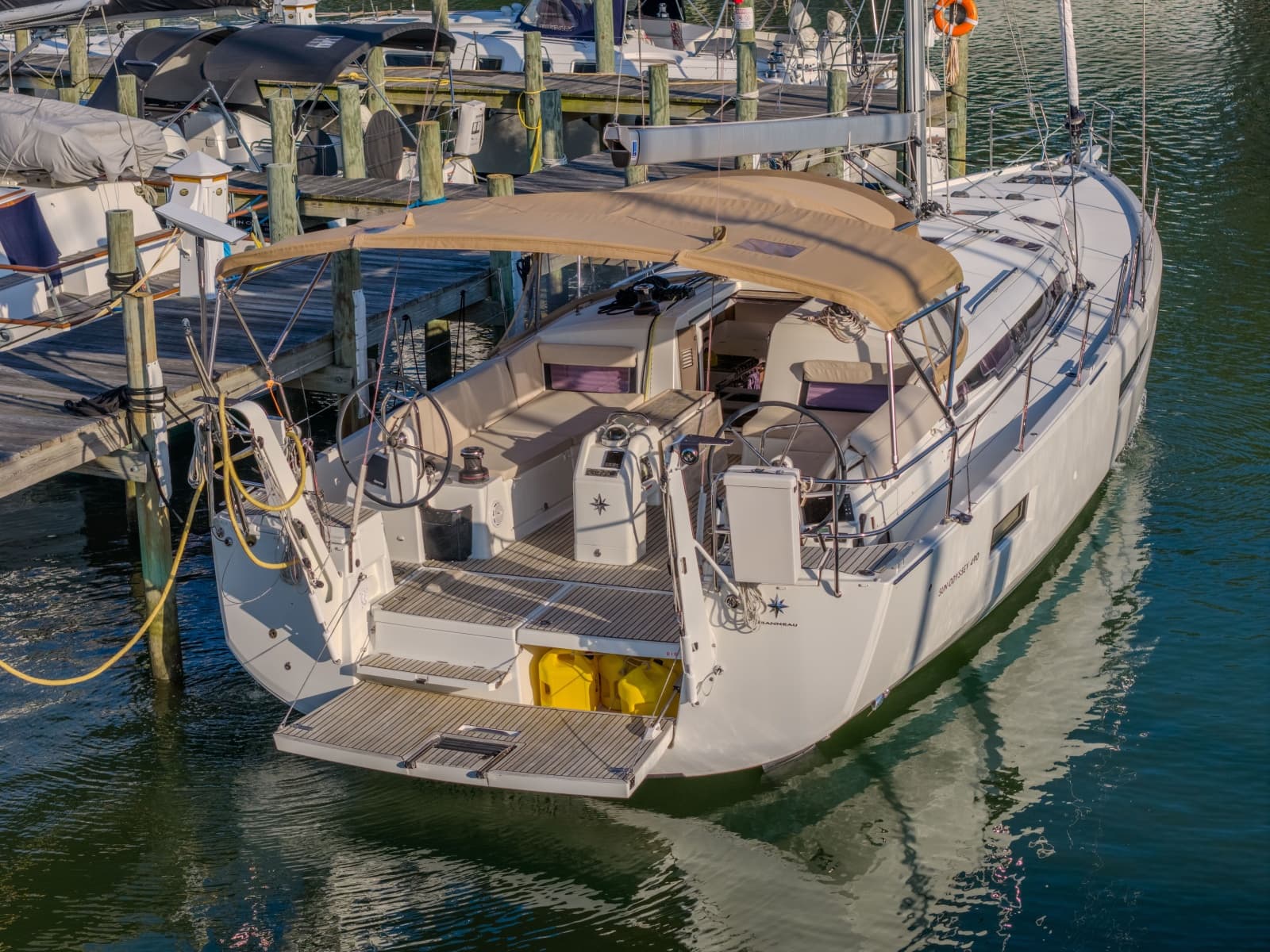 2019 Jeanneau Sun Odyssey 490 - Photo 5